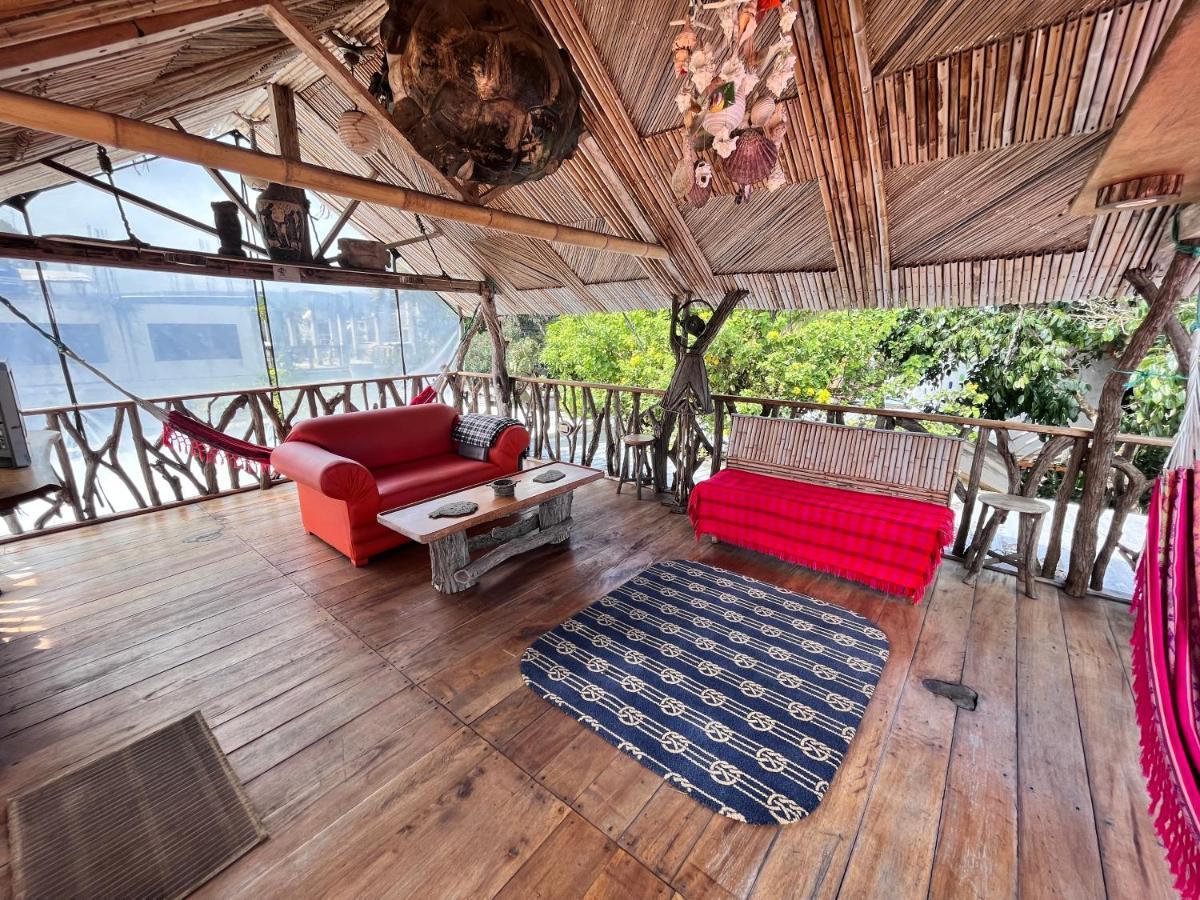 Lonesome George Ecolodge Puerto Ayora  Exterior foto
