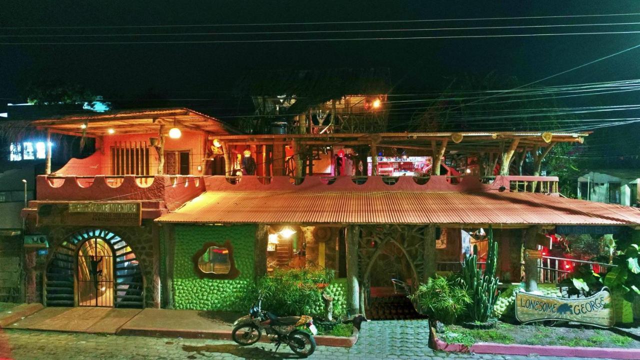 Lonesome George Ecolodge Puerto Ayora  Exterior foto